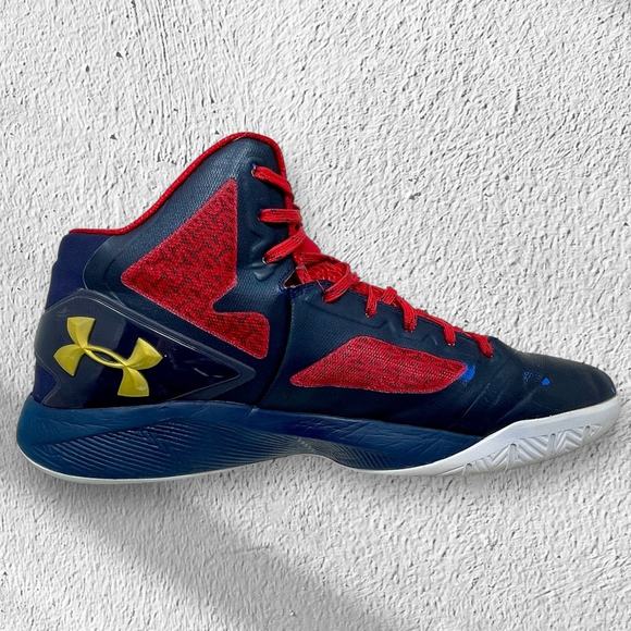 Under Armour Steph Curry Clutch Fit Drive 2 Sneakers Mens 13 Black Red S1520 - Picture 2 of 14